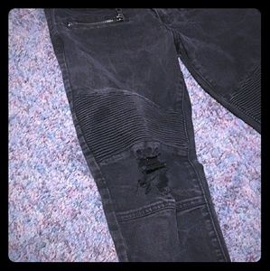 Forever 21 slim pants !!